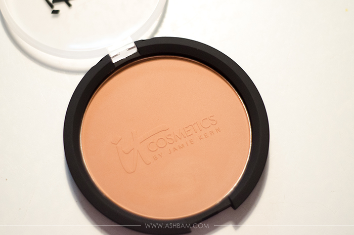 It Cosmetics Vitality Glow Anti-Aging Matte Bronzer